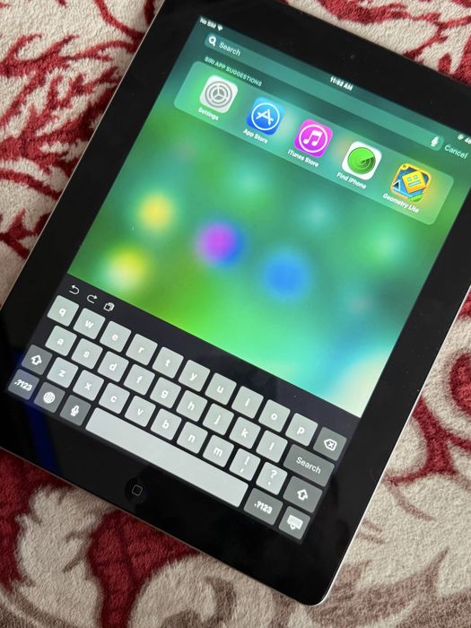 ЧИСТО НОВ iPad 4th gen!