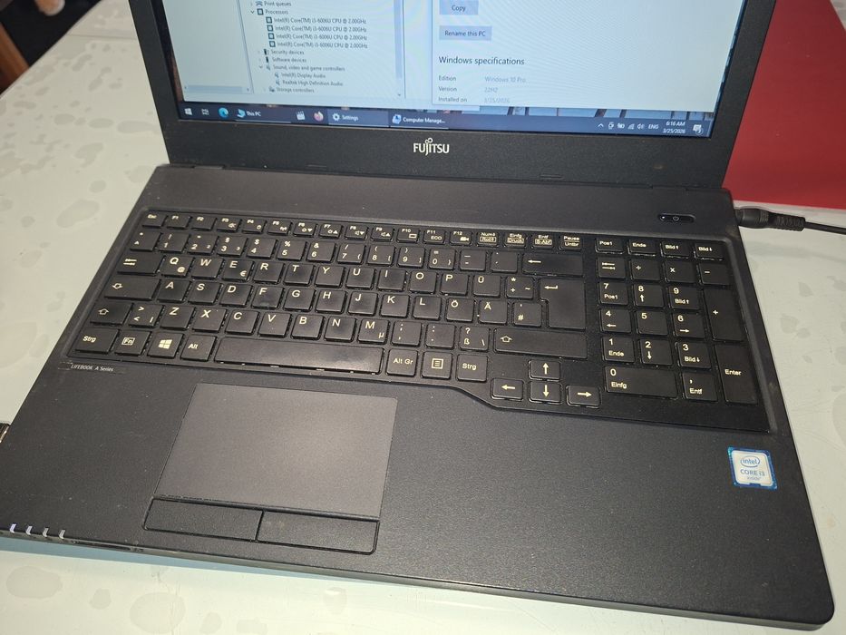 Fujitsu A357, Intel i3 gen6, 8 gb DDR4, Bluetooth, baterie ok