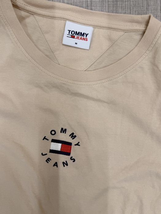 Дамска тениска.