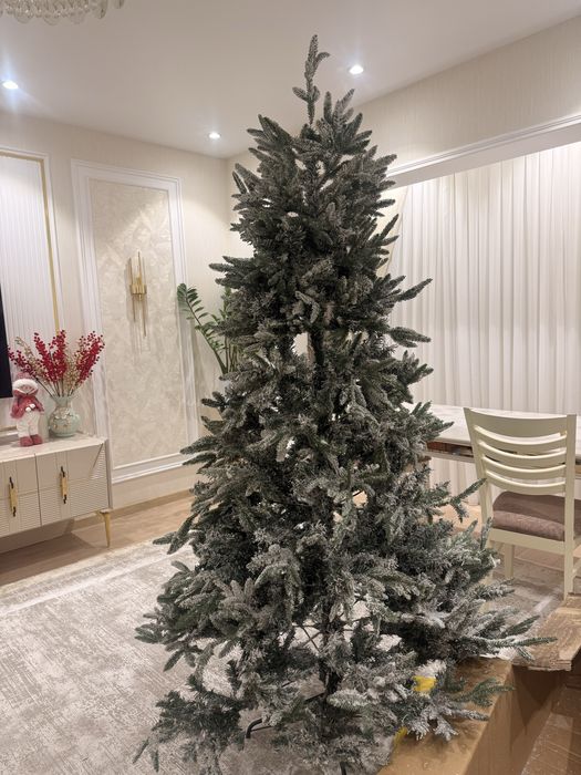 Елочка искуственная