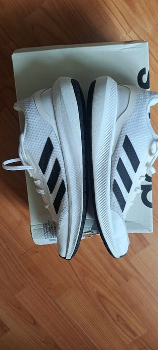 Adidași unisex Adidas