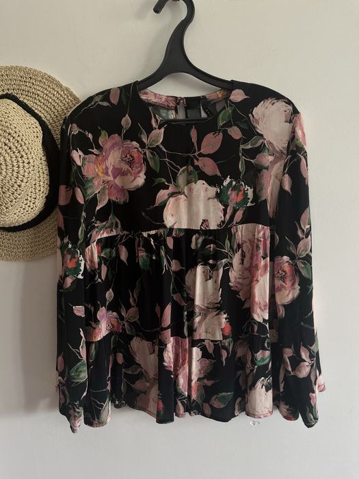 Рубашки блузки sale