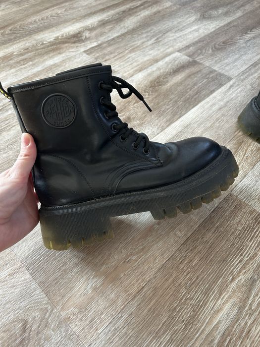 Отдам обувь 38 размера