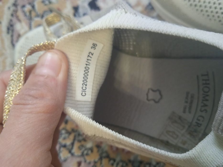 Продам летние кросовки 36 размер качественные