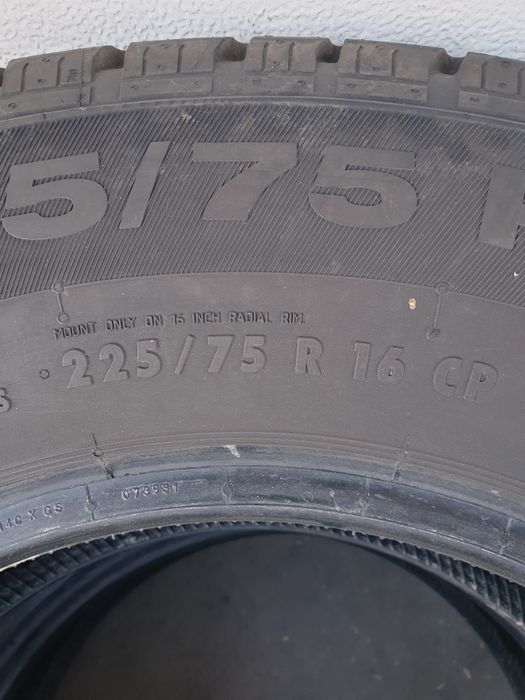 Летни гуми за Бус 2 броя CONTIENTAL VancoCamper 225 75 R16C дот 1716