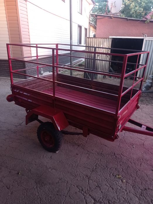 Легковой прицеп в отличном состоянии