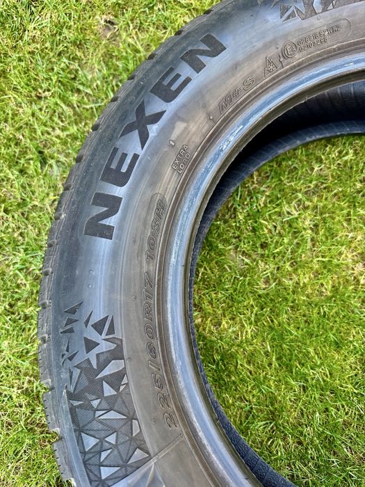 Set 4 anvelope iarna SUV NEXEN 225/60 R17 - garantie si factura