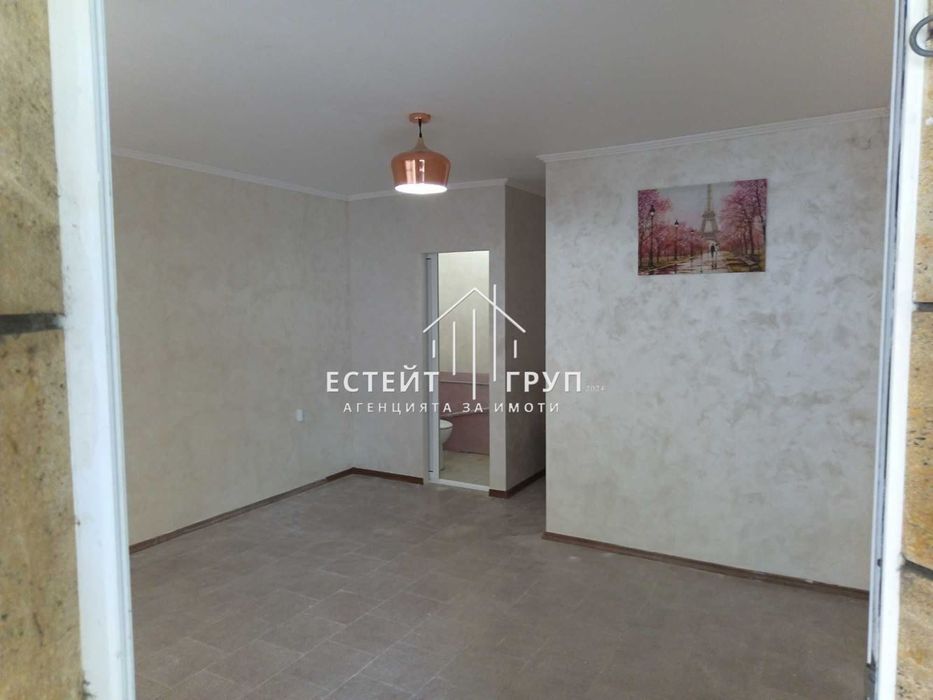 Дава се под наем Офис в Варна, Автогара - 32 кв.м за 255 € - Снимка #2