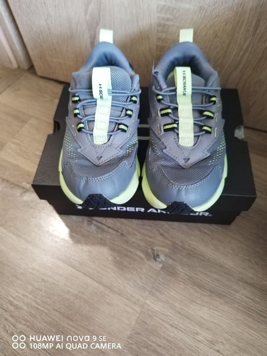 Маратонки Under Armour 30 номер