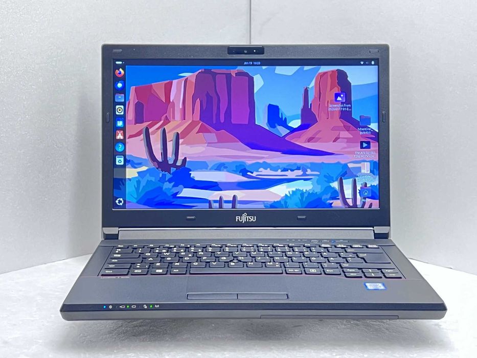 Реновиран лаптоп Fujitsu LIFEBOOK E546 14" i3-6100U 8GB 130GB