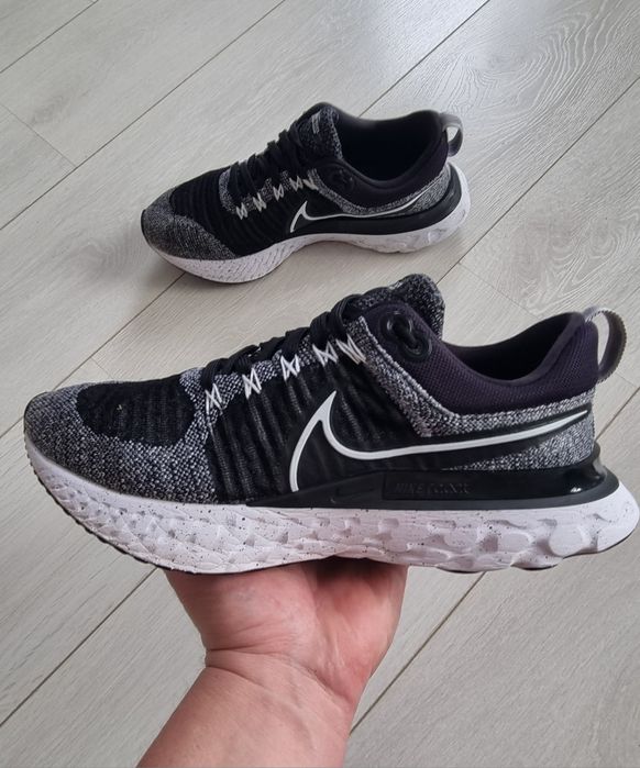 Мъжки маратонки Nike React