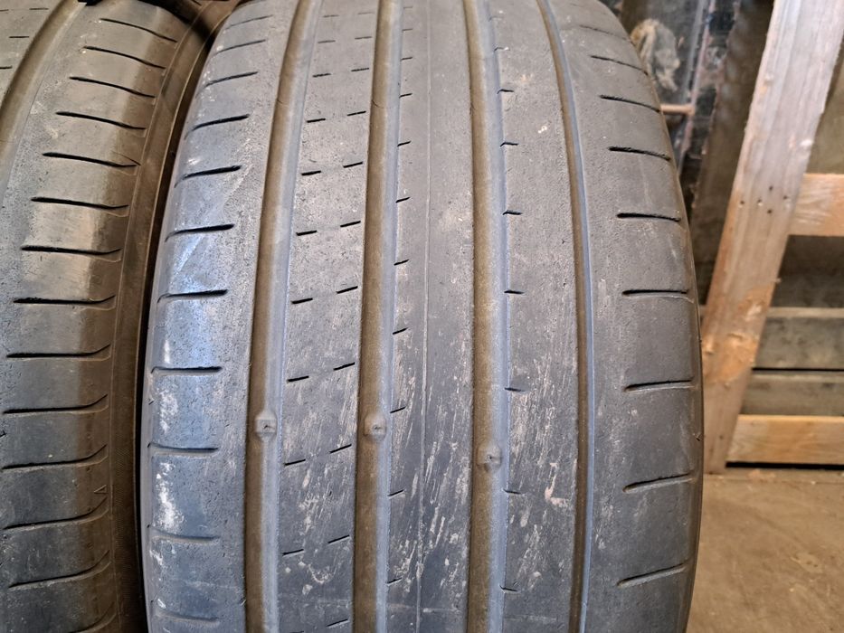 2 anvelope 275/40 R21 Yokohama 6mm