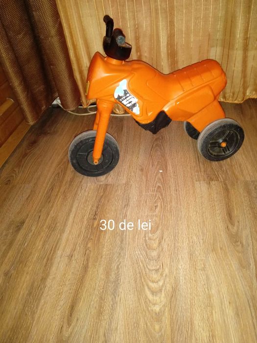 Jucarii si accesorii copii.