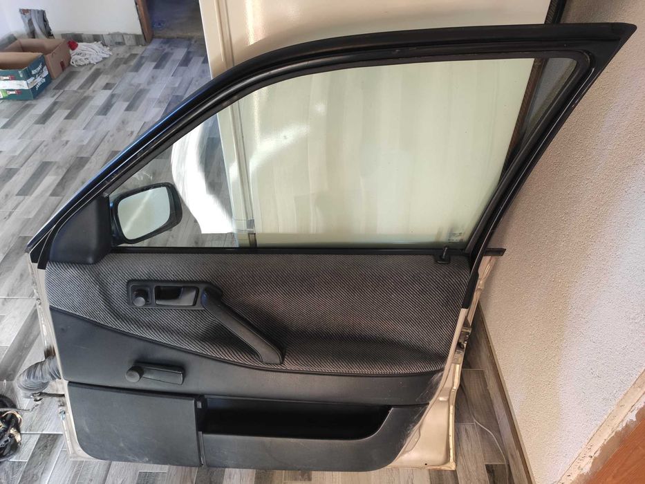 Volkswagen Passat B3 - Едрогабаритни части за купе