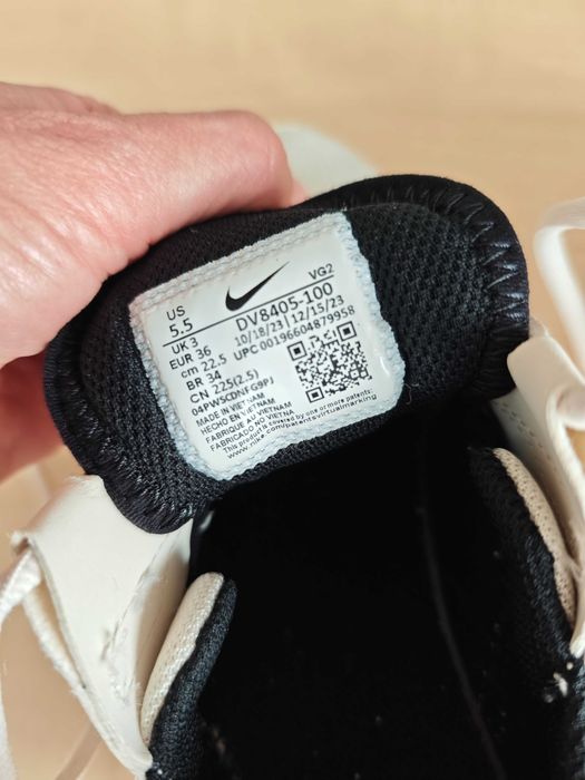 Маратонки NIKE номер 36