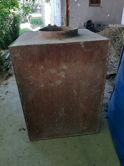 КрАЗ а/м каробкаси ва двигатель сотилади