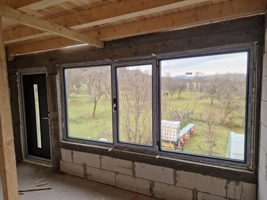 Tâmplărie pvc și al plase țânțari,jaluzele și service feronerie