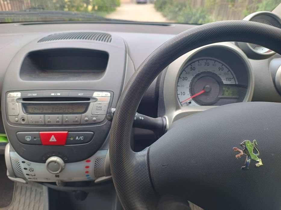 Peugeot 107, cutie automată