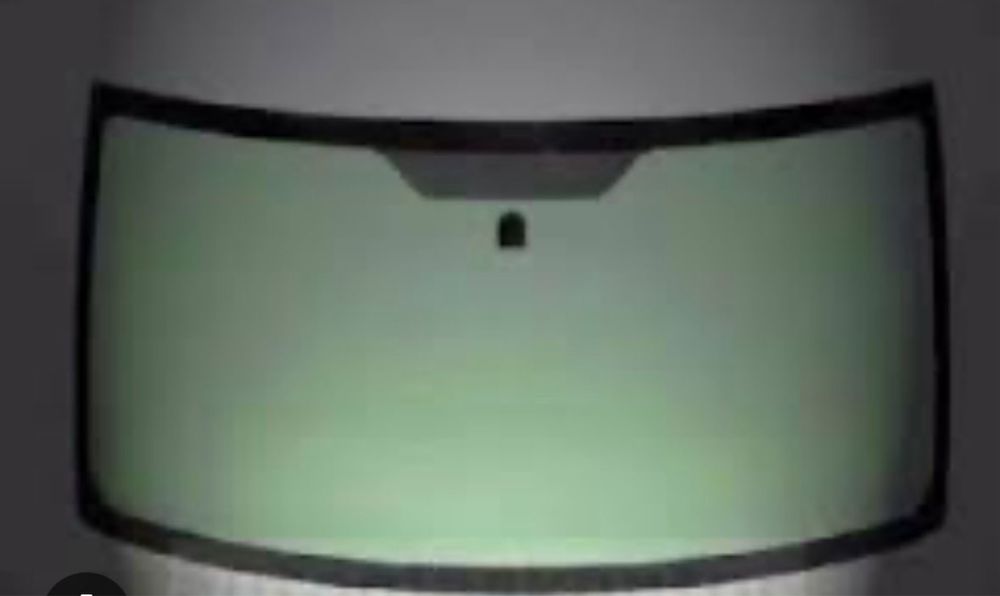 Лобовое стекло на Suzuki