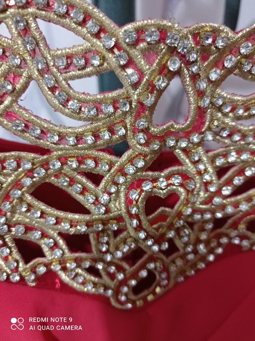 Женская одежда платье