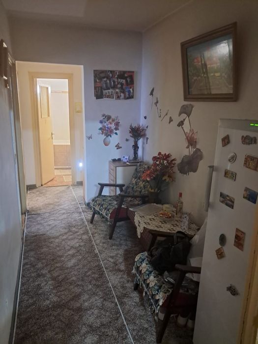 Apartament 3 camere gara