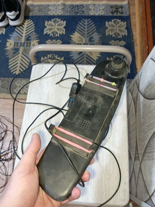 Зеркало-регистратор для авто