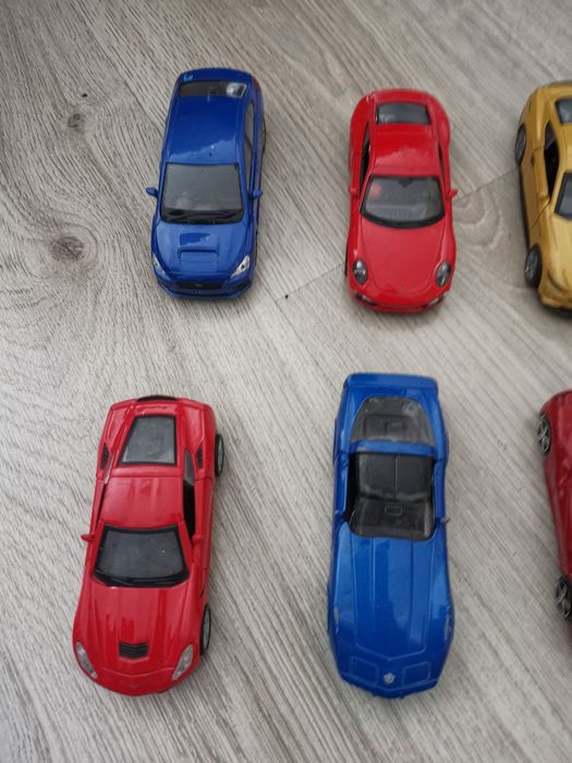 Колички различни размери