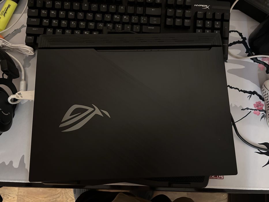 Ноутбук Asus Rog strix