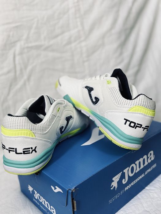 джома кроссовка футбол