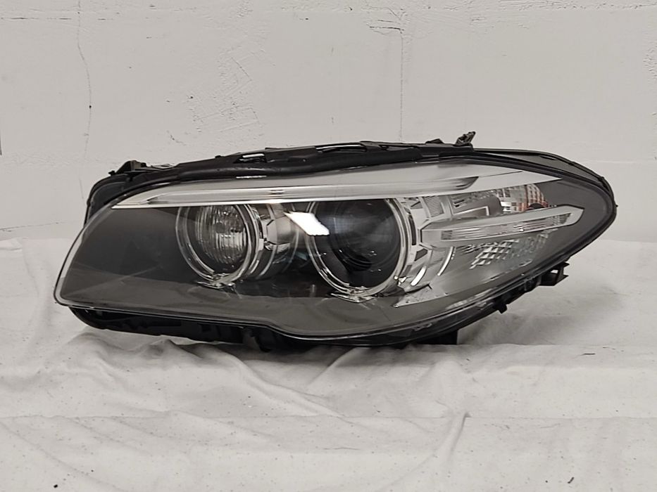 Фары на бмв-мерс