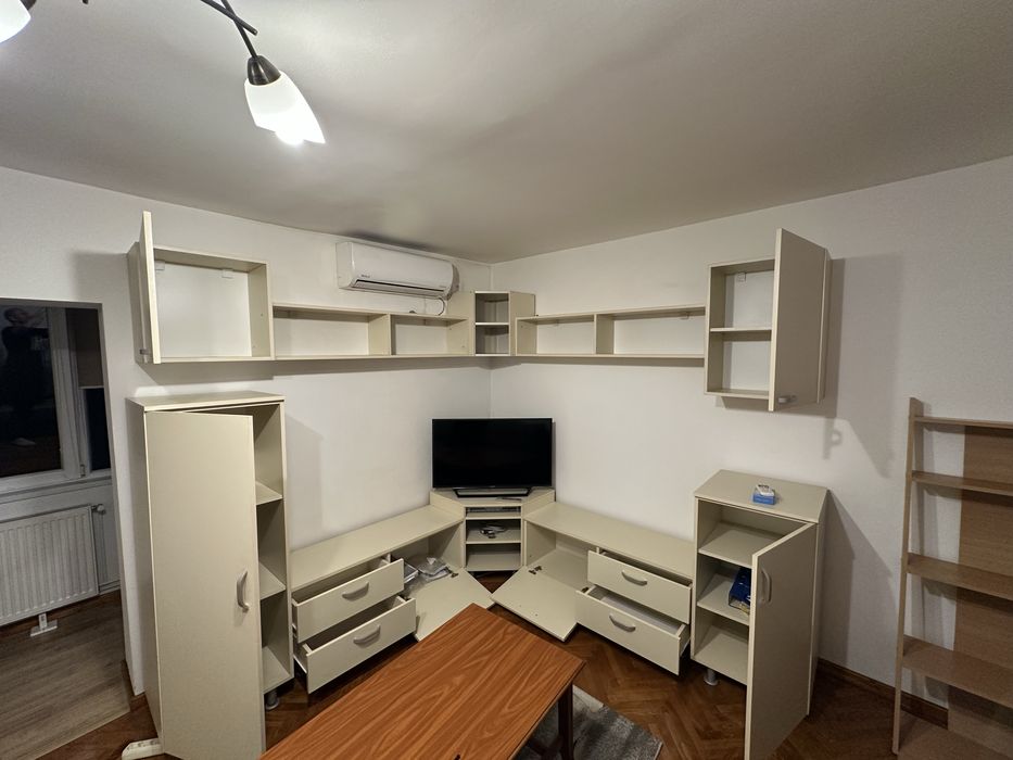 Mobilă de colț pentru living