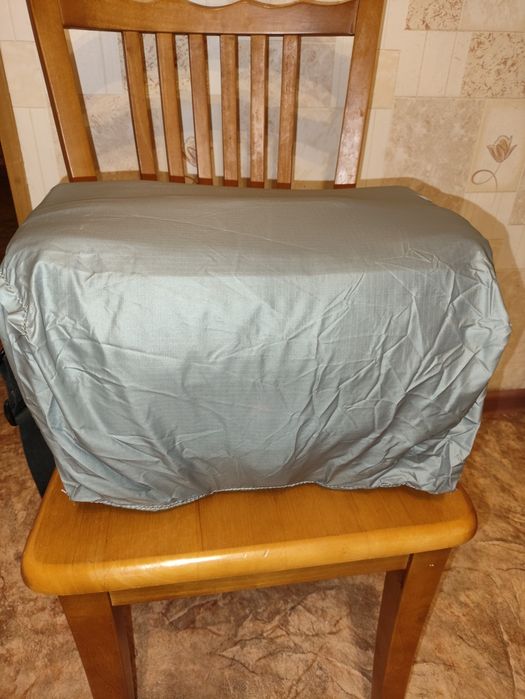 Плечевая сумка Lowepro Nova 200 AW