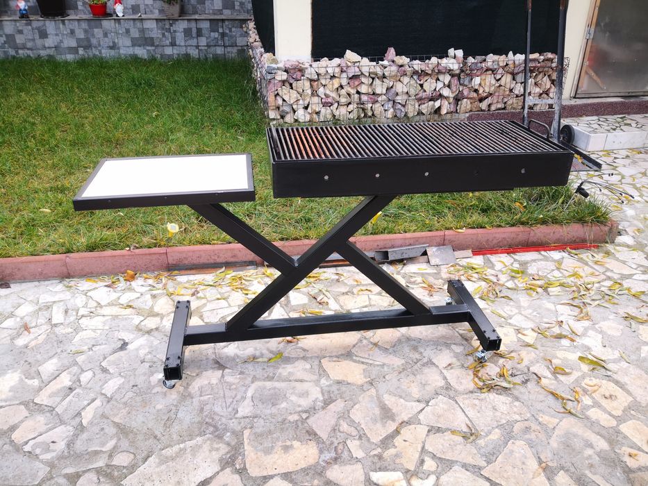 Grătar deosebit,tabla de 5