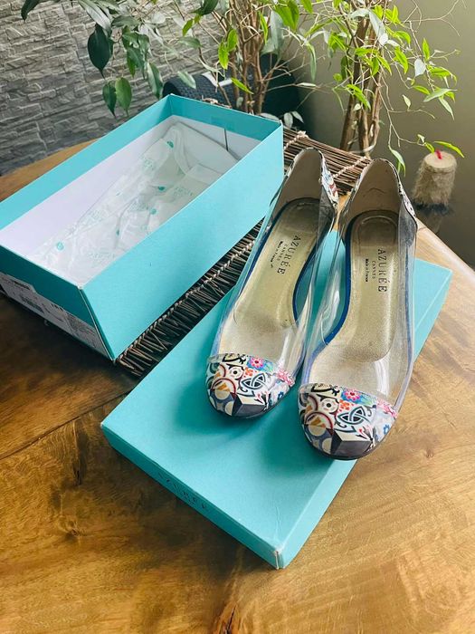 Дамски обувки AZUREE