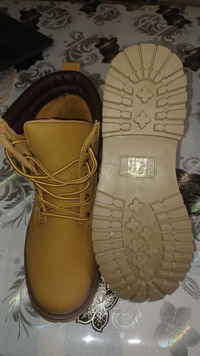 Ghete unisex din piele întoarsă, maro