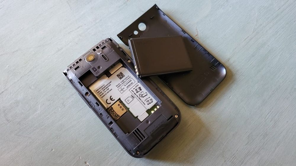 [Новый] Yangi Nokia Flip 2720