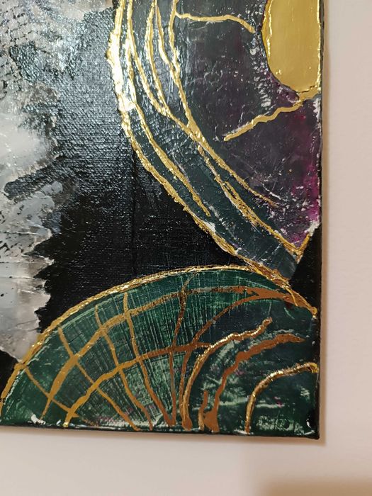 Картина златист релеф