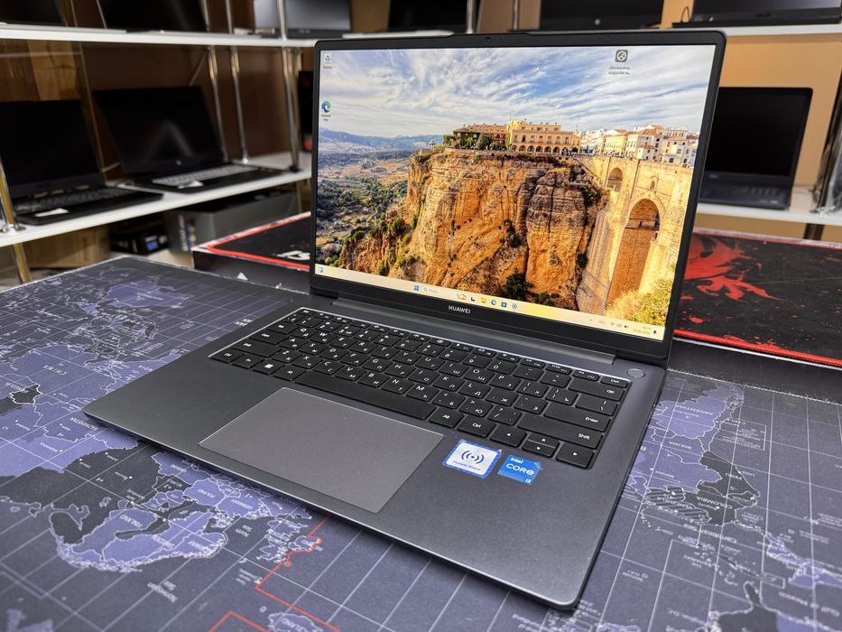 Ноутбук Huawei Matebook D14 i3-1215U/8GB/SSD256GB