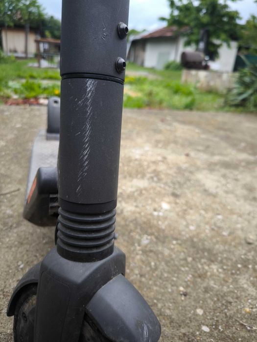 Електрическа тротинетка Модел: Ninebot KickScooter ES2/ES4