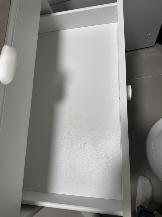 Masa de infasat cu cadita