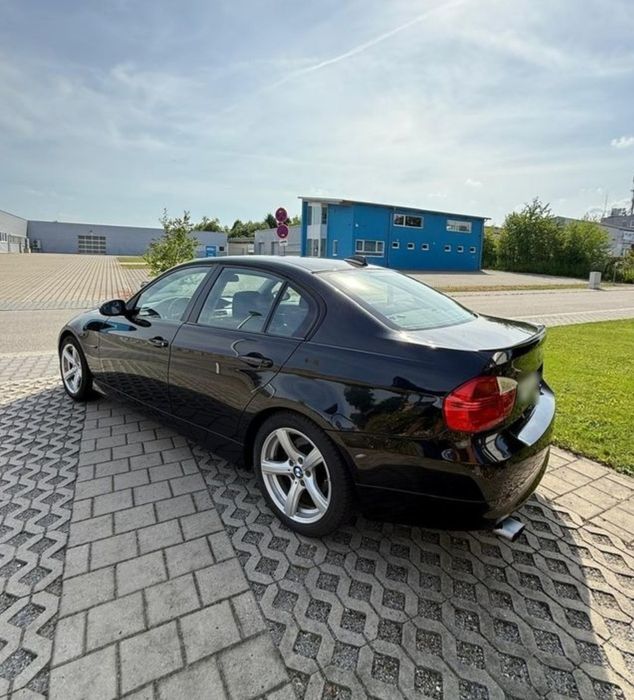 Bmw e90 320d Recent adus din Germania