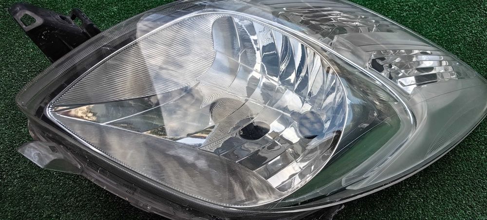 Фар за Toyota Yaris / Тойота Ярис