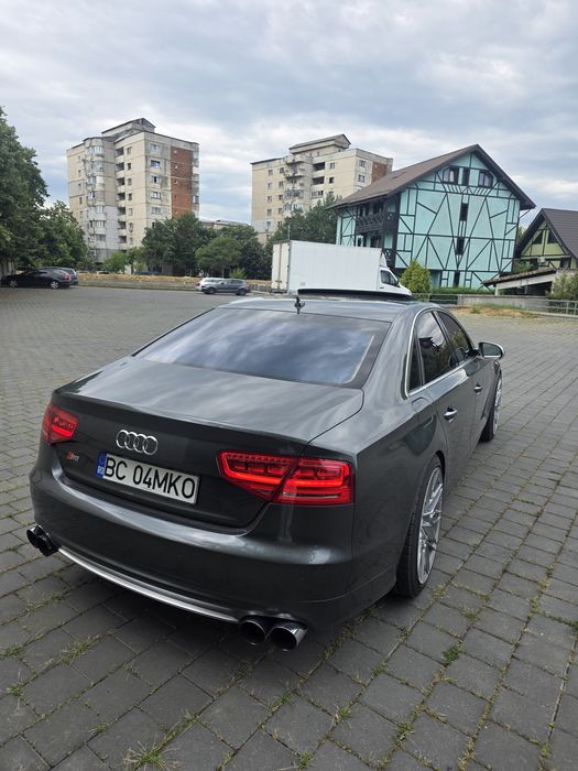 Audi S8 701Cai & 1045Nm