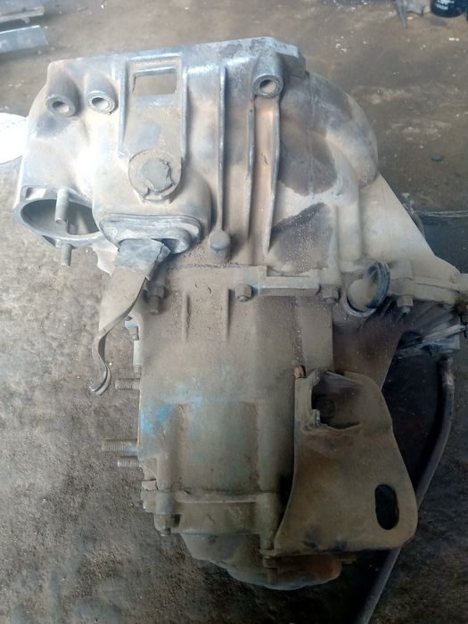 коробка 2 болтовый