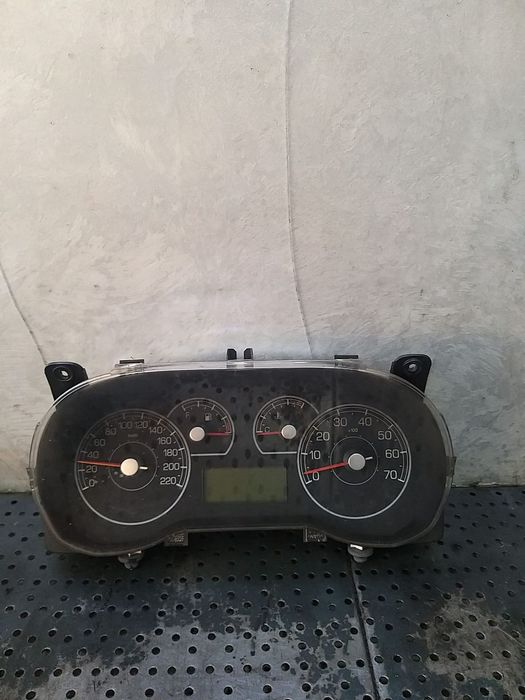 Ceasuri bord diesel fiat grande punto 199 503001104400 51803122