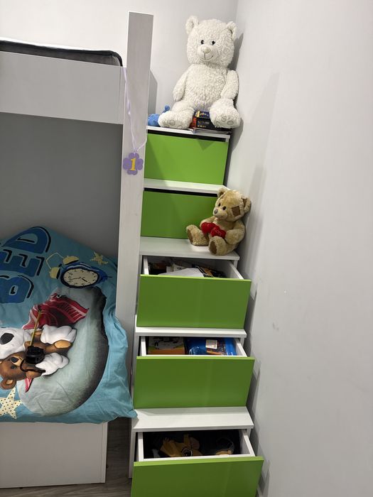 Деуетажно детско легло