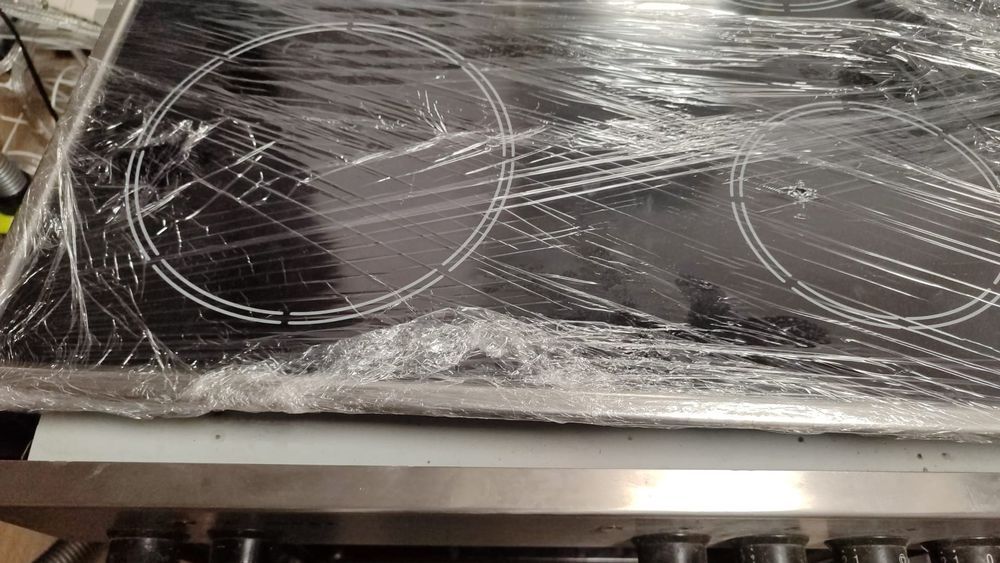 Aragaz integrabil cu Plita ceran, electrica