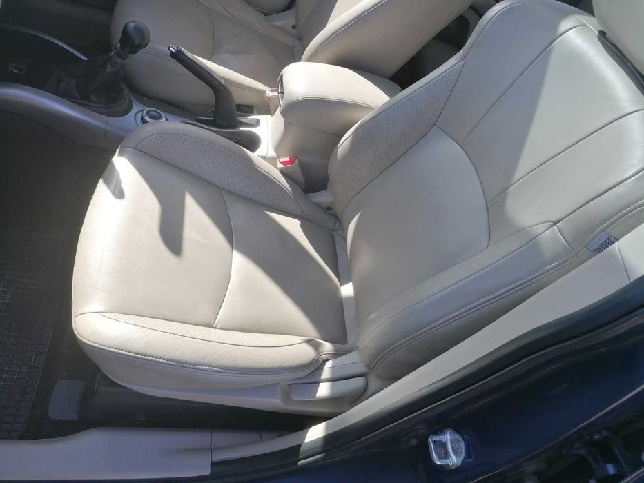 Мицубиши Аутлендър 2,2 ДИ-Д/ Mitsubishi Outlander 2,2 DI-D