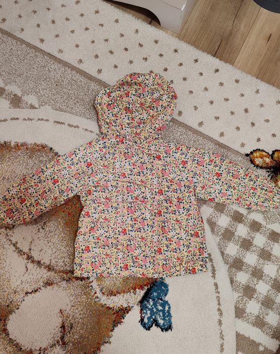 Продавам детско яке