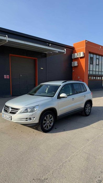 VOLKSWAGEN Tiguan 2008